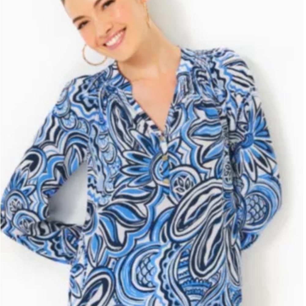 EUC Lilly Pulitzer Elsa top, Resort White Give It a Whirl, Size Large, 100% Silk